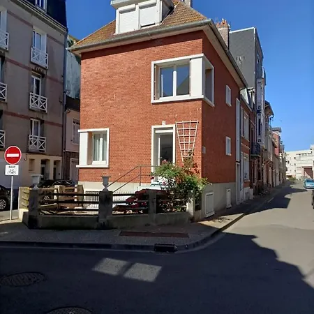 Apartament Appart En 1er Etage A 120m De La Le Tréport